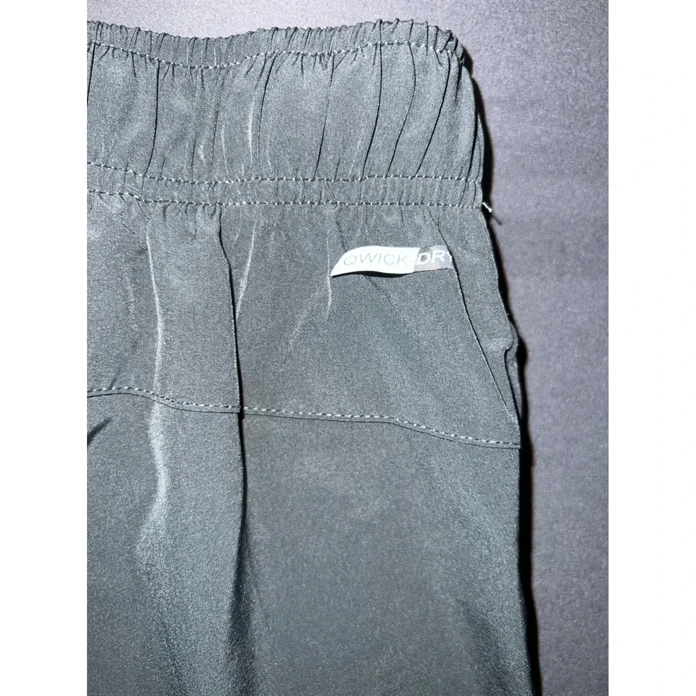 Unipro Mens Qwick-Dry Training Pants Charcoal Gray Elastic Waist Joggers Size M